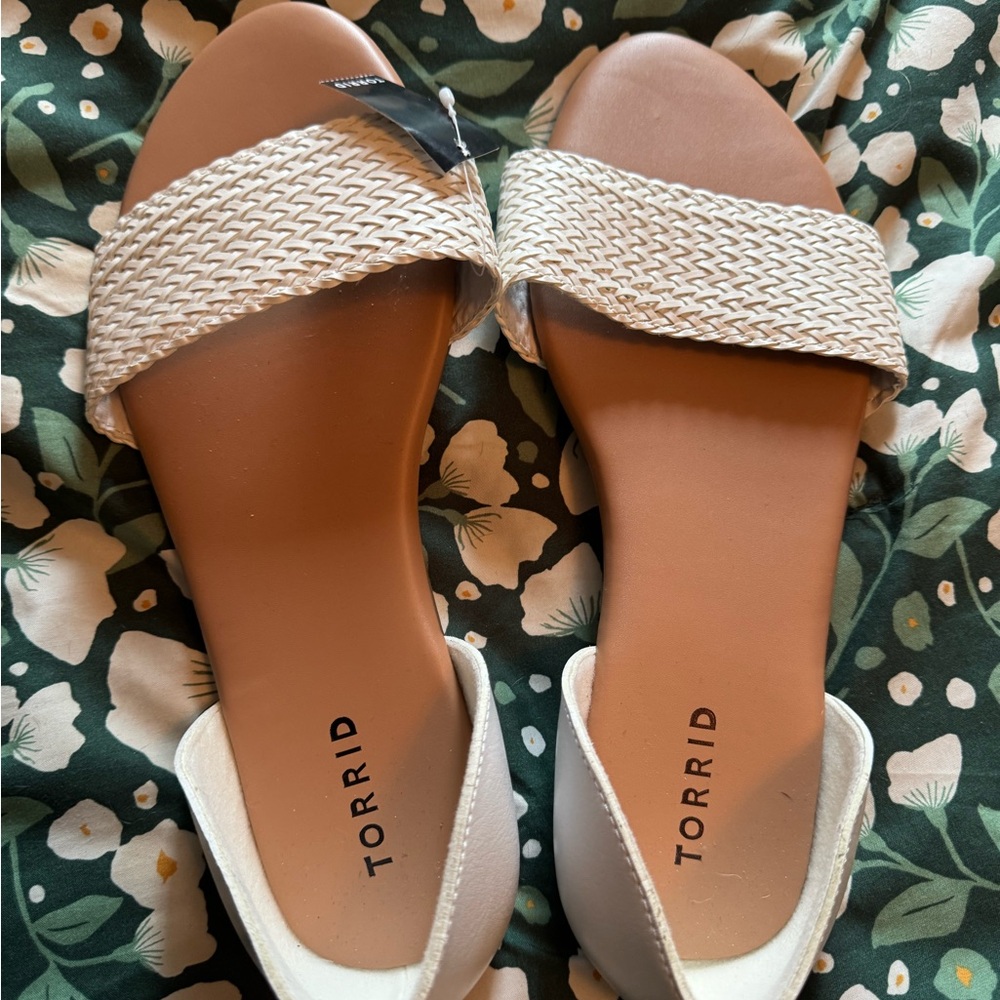 NWT Torrid Sandals Size 11w